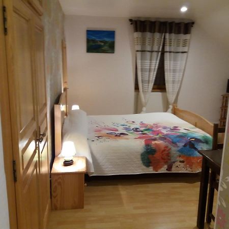 Le P'tit Bonheur Bed & Breakfast Chilly-sur-Salins Ngoại thất bức ảnh
