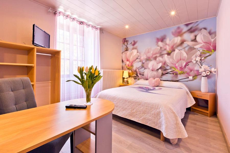 Le P'tit Bonheur Bed & Breakfast Chilly-sur-Salins Ngoại thất bức ảnh