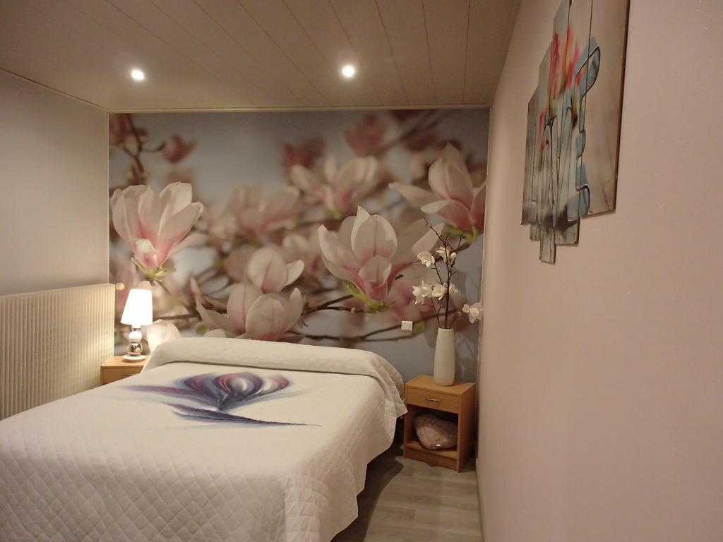Le P'tit Bonheur Bed & Breakfast Chilly-sur-Salins Phòng bức ảnh