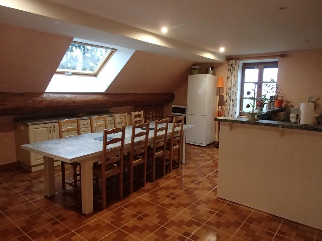 Le P'tit Bonheur Bed & Breakfast Chilly-sur-Salins Ngoại thất bức ảnh